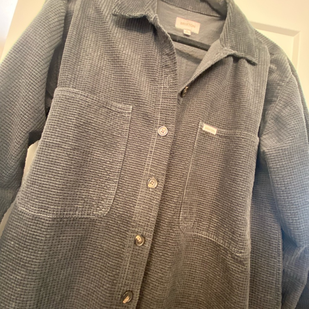 Button up shirt - Picture 4 of 4